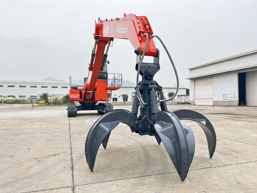 抓鋼機.png